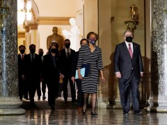 АНУ: Доналд Трампд хариуцлага тооцох тухай тогтоолын төслийг өргөн барилаа