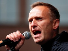 Их Долоогийн бүлэг Навальныйг суллахыг шаарджээ 