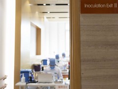 Бээжин хотын бүх дүүрэгт вакцинжуулалтын ажил эхэлжээ