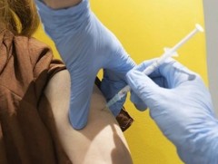 Вакцины хоёр дахь тунг хийлгэх хүртэл халдвараас хамгаалах дэглэмээ баримтална 