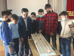 Сурагч нар “Говийн гайхамшигт-6” зэрлэг амьтдын хөдөлгөөнт тоглоом бүтээлээ