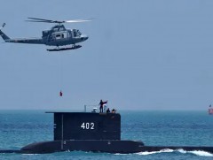 Индонезийн шумбагч хөлөг онгоцыг эрэн хайх ажил үргэлжилж байна 