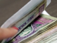 Тэтгэврийн зээлгүй иргэдэд олгох нэг сая төгрөгийг данс руу нь шилжүүлж эхэллээ