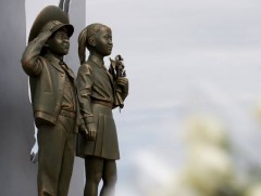 Өнгөрсөн хугацаанд цагдаа, дотоодын цэргийн 110 алба хаагч үүрэг гүйцэтгэж явахдаа амиа алджээ