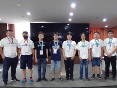 Математик, физик, биологийн олимпиадад оролцсон сурагчид ангилал бүртээ медаль хүртжээ