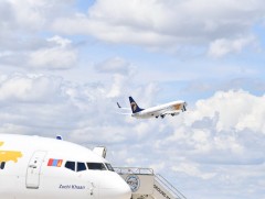 Улаанбаатараас шинэ нисэх онгоцны буудал руу зорчих автобусны маршрут