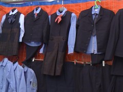 Сурагчийн дүрэмт хувцасны үнэ 88.000-175.000 төгрөгийн хооронд байна