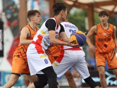 Монголын эрэгтэй баг IV, эмэгтэй баг VI байрт орлоо