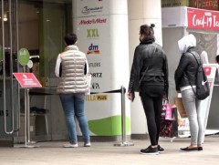 Австри улс вакцинд хамрагдаагүй иргэдээ “гэрт нь” тусгаарлалаа