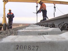 Тавантолгой-Гашуунсухайтын төмөр замаар туршилтын тээвэр хийж эхэлнэ