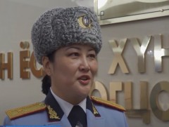 Г.Болор: Байлдагчийн халаасанд генералын мөрдөс бий