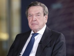 Канцлер асан Герхард Шредер “Газпром”-ын Захирлуудын зөвлөлд нэр дэвшихээс татгалзжээ 