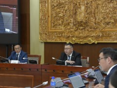 Цусны донорын тухай анхдагч хуулийн төслийн талаарх хэлэлцүүлэг боллоо
