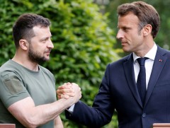 Европын томоохон эдийн засагтай орнуудын удирдагчид дэмжлэг үзүүлэхээр Киевт очлоо