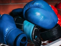 Өсвөрийн боксчид Казахстанд болсон олон улсын тэмцээнээс таван медаль хүртлээ