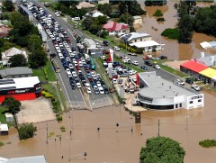 Австрали: Үер усны гамшгийн улмаас оршин суугчдадаа нүүх зөвлөмж хүргүүлжээ 