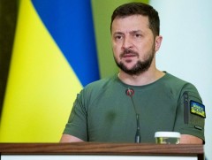 Володимир Зеленский Ерөнхий прокурор, Тагнуулын байгууллагын дарга нарыг албан үүргээс нь түр түдг..