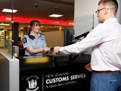 Шинэ Зеланд улс хилээ бүрэн нээлээ