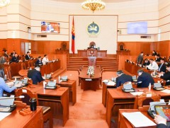 УИХ: Засгийн газрын тухай хуулийн холбогдох заалтыг хаслаа 