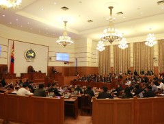 Улсын Их Хурлын 2022 оны ээлжит бус чуулганы үргэлжлэх хугацааг сунгалаа
