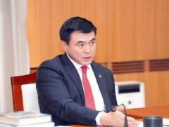 Газрын тос боловсруулах үйлдвэрийн инженерчлэлийн ажил дуусаж, дөрөв дэх хэсгийн гэрээний тендерий..