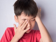 Хүүхдийн нүдний хараа муудах эмгэг 10 жилийн өмнөхөөс хоёр дахин нэмэгджээ 