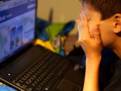 Дэлгэцийн хамаарлаас шалтгаалж нүдний өвчлөл нэмэгдэж байна