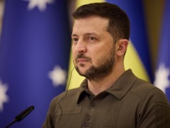 Киев: Херсон хот руу цэргүүдээ илгээсэн