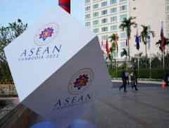 Олон улсын тэргүүн нар Азийг зорилоо 