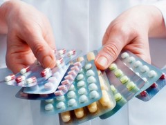 Антибиотикийг буруу хэрэглэвэл өвчин архагшдаг