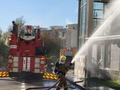 Утаажилтын бүсээс 44 иргэнийг гаргаж, 1.7 тэрбум төгрөгийн өмч хөрөнгийг авран хамгаажээ 