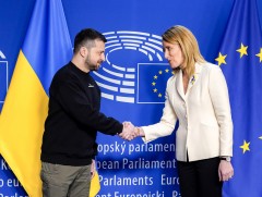 Украины ерөнхийлөгч Европын парламентад үг хэлэв