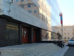 Хүүхдэд архи, согтууруулах ундаа худалдаалах зөрчлийг дахин гаргахгүй байх талаар прокурорын мэдэг..