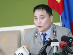 Ч.Тамираа: Мэдээлэл нь устсан гэх 11 мянган авто машины мэдээллийг гаалийн байгууллага гарган өгч ..