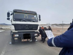 Даац хэтрүүлэн тээвэрлэлт хийж автозамын зорчих хэсгийг ихээр эвдэж байна