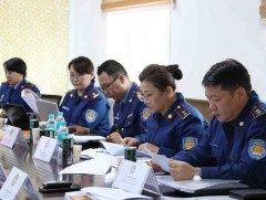 Гамшиг судлалын профессорын судалгааны баг хуралдаж, судалгааны ажлын явц, үр дүнг хэлэлцлээ