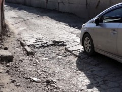 Баянзүрх дүүргийн 19, 24, 31, 32, 40 хороонд замын бүтээн байгуулалтын ажил эхэллээ