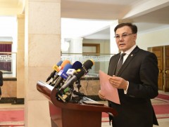 УИХ-ын гишүүн Б.Баттөмөр Оюу Толгойн гүний уурхайн талаар Ерөнхий сайдад хандан асуулга тавьжээ 