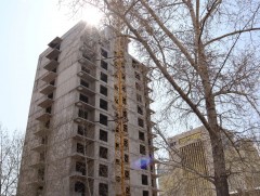 Нийслэл хотод угсарсан 84 кранд үзлэг шалгалт хийлээ 