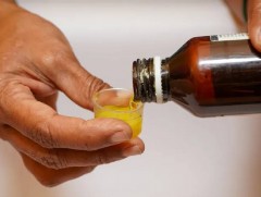 Энэтхэг улс экспортод гаргах ханиадны шингэн эмийг заавал шинжилгээнд оруулдаг болно 