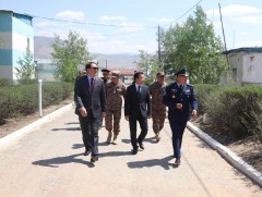Батлан хамгаалахын сайд Завхан аймагт ажиллалаа
