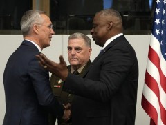 Холбоотон орнууд НАТО-Украины шинэ зөвлөл байгууллаа 