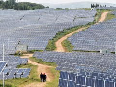 БНХАУ: Нарны зайн хавтан байгаль орчинд ээлтэй төдийгүй мал аж ахуйн салбарт үр өгөөжтэй байна 
