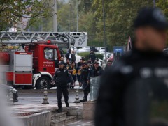 Туркийн цагдаа нар Анкарад болсон халдлагатай холбогдуулан 928 сэжигтнийг саатуулжээ