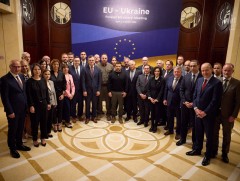 Европын холбооны гадаад хэргийн сайд нар анх удаа Киевт албан бус уулзалт хийж байна 