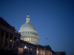 АНУ-аас Израилд санхүүгийн тусламж үзүүлэх саналыг Сенатын танхим эсэргүүцэв