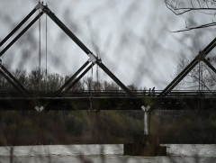 Цэрэг татлагаас зайлсхийсэн 20 мянга орчим Украин иргэн дүрвэжээ