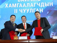 “Нэг жуулчин-нэг хонь” хөтөлбөрийг хэрэгжүүлэх гурван талт хамтын ажиллагааны санамж бичигт гарын ..