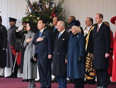 ИБУИНХУ-ын хаан III Чарльз БНСУ-ын ерөнхийлөгчийг хүлээн авч уулзлаа