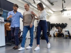 Швейцарын эрдэмтэд Паркинсоны өвчтэй хүмүүсийн хөдөлгөөнд туслах технологи бүтээжээ